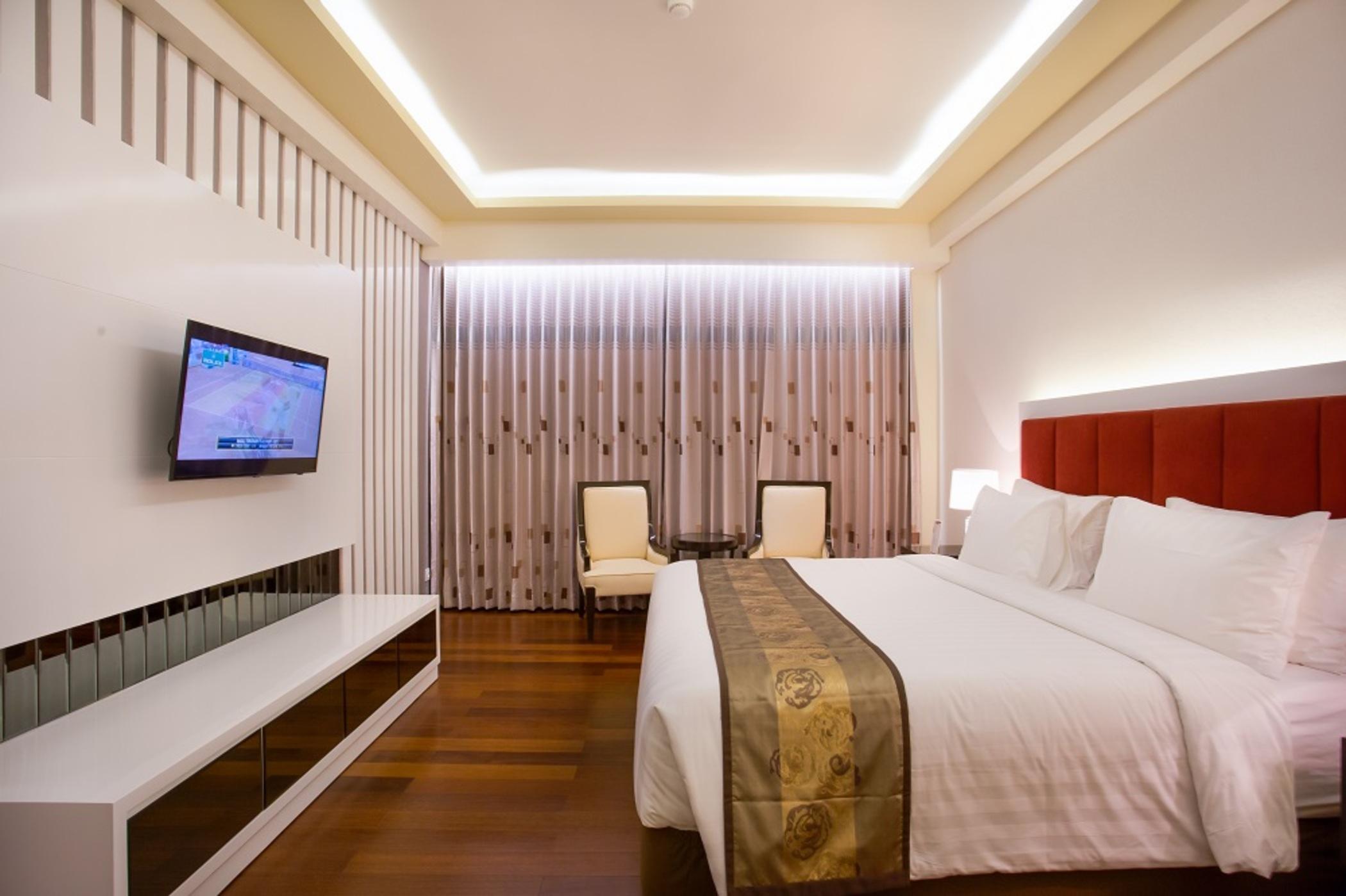 Golden Palace Hotel Lombok Mataram Exterior foto