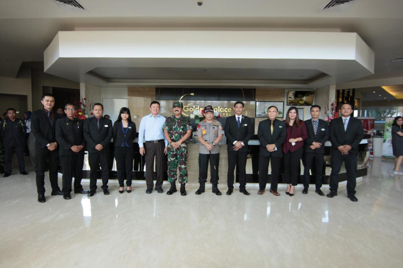 Golden Palace Hotel Lombok Mataram Exterior foto